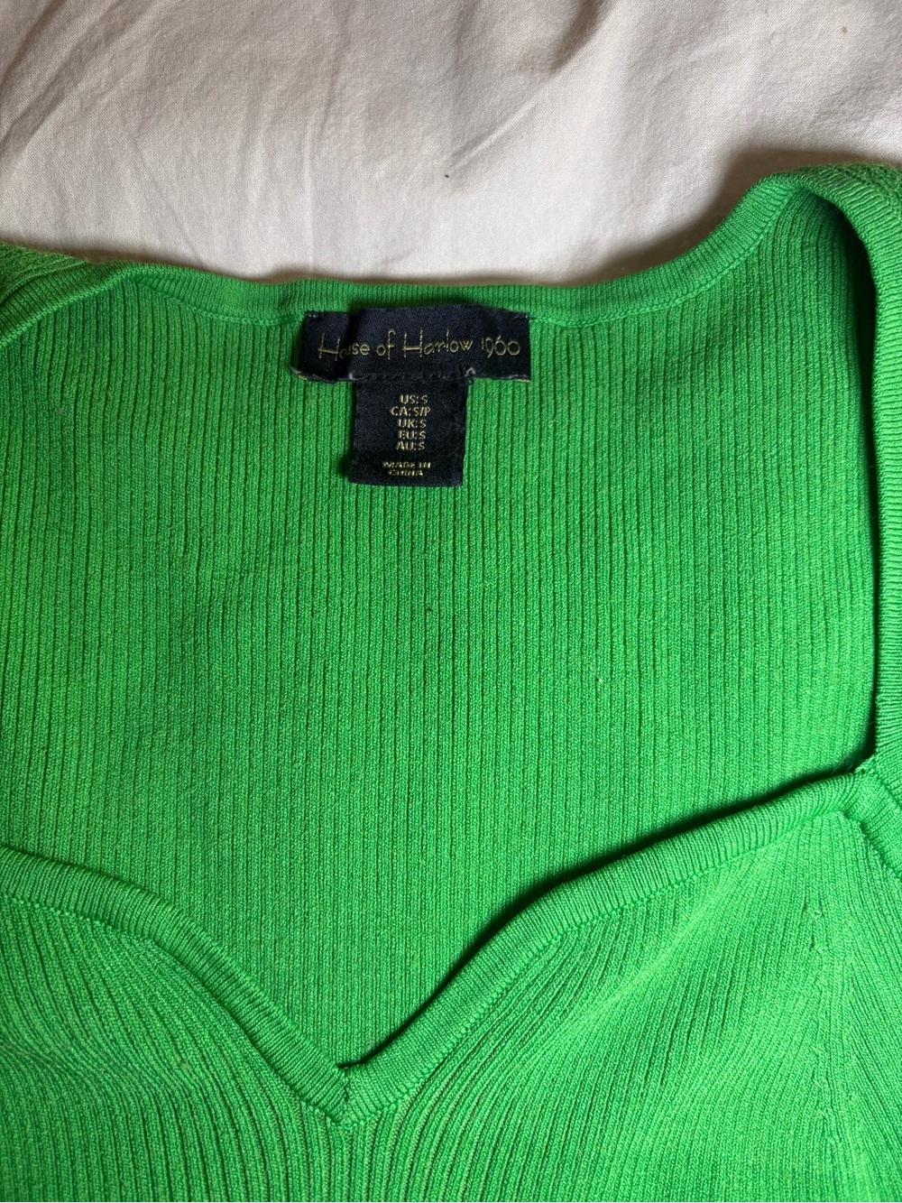 House of Harlow 1960 Bright Green V-Neck Ribbed Sweater